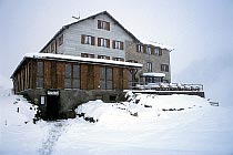 Die Kemptener H�tte im Neuschnee