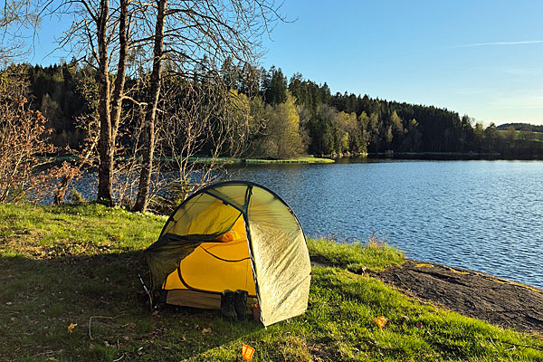 Zelt am Viksjön Vindskydd